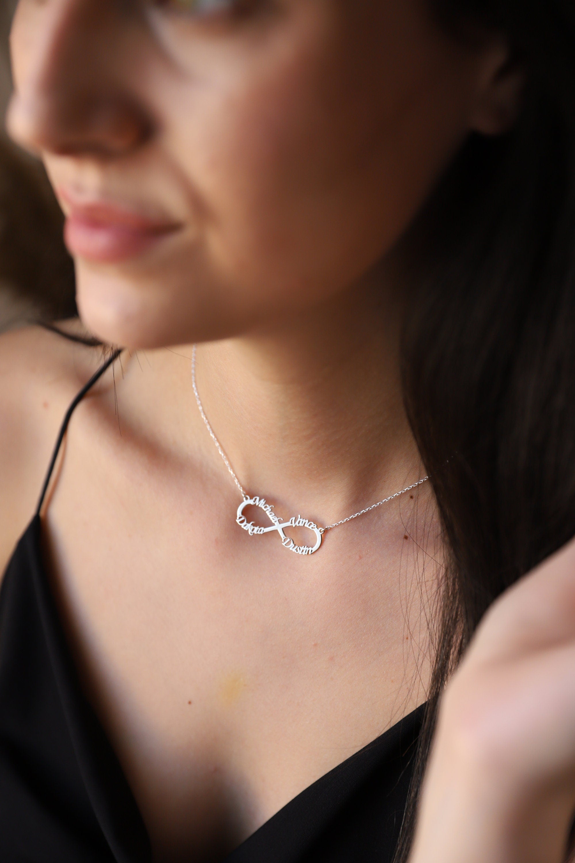 Personalized Infinity Name Necklace | Family Bonding in Silver & Gold | Cherish Your Loved Ones Forever