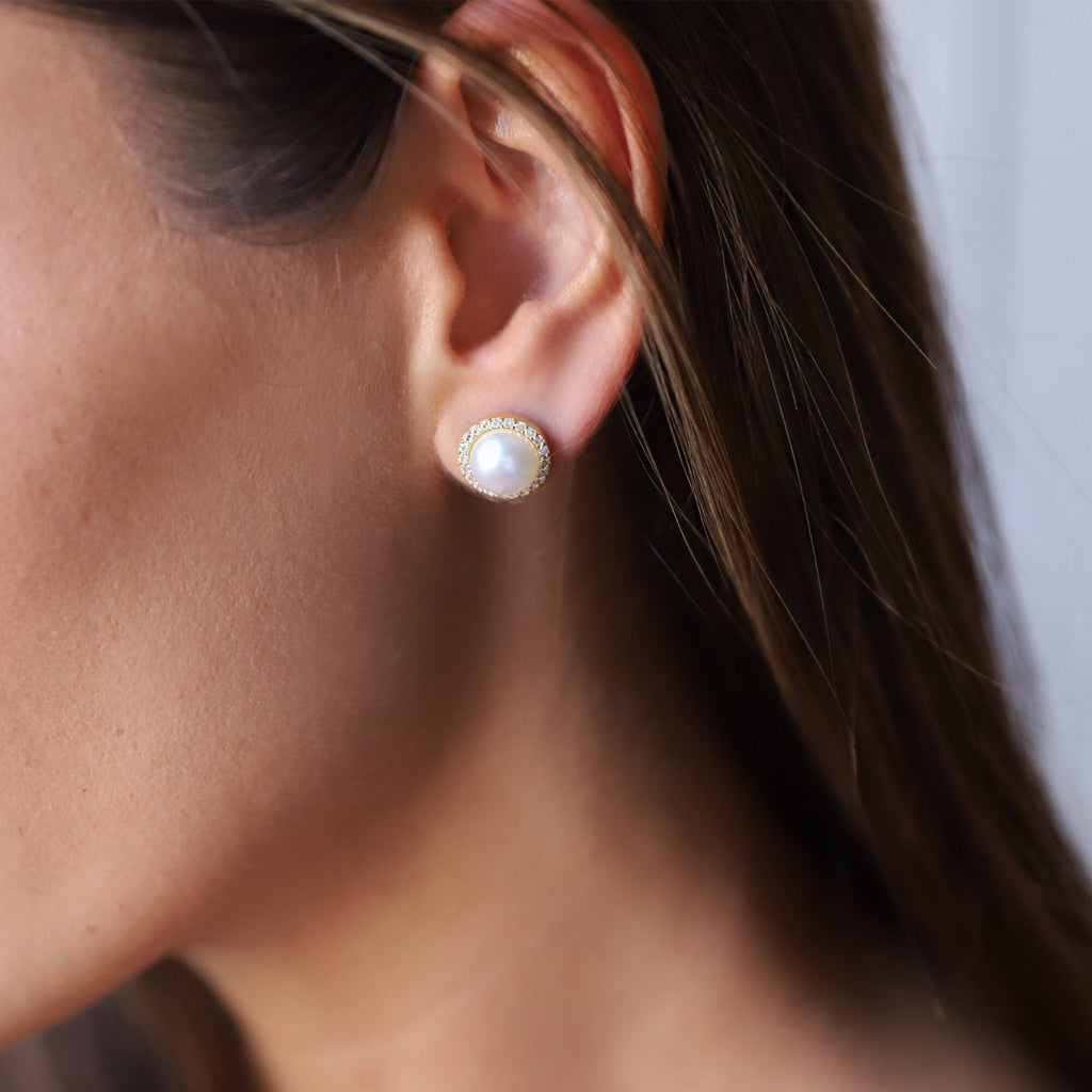 Elegant Sparkle Pave Earrings - Stunning Silver Pearl & Cubic Zirconia Studs