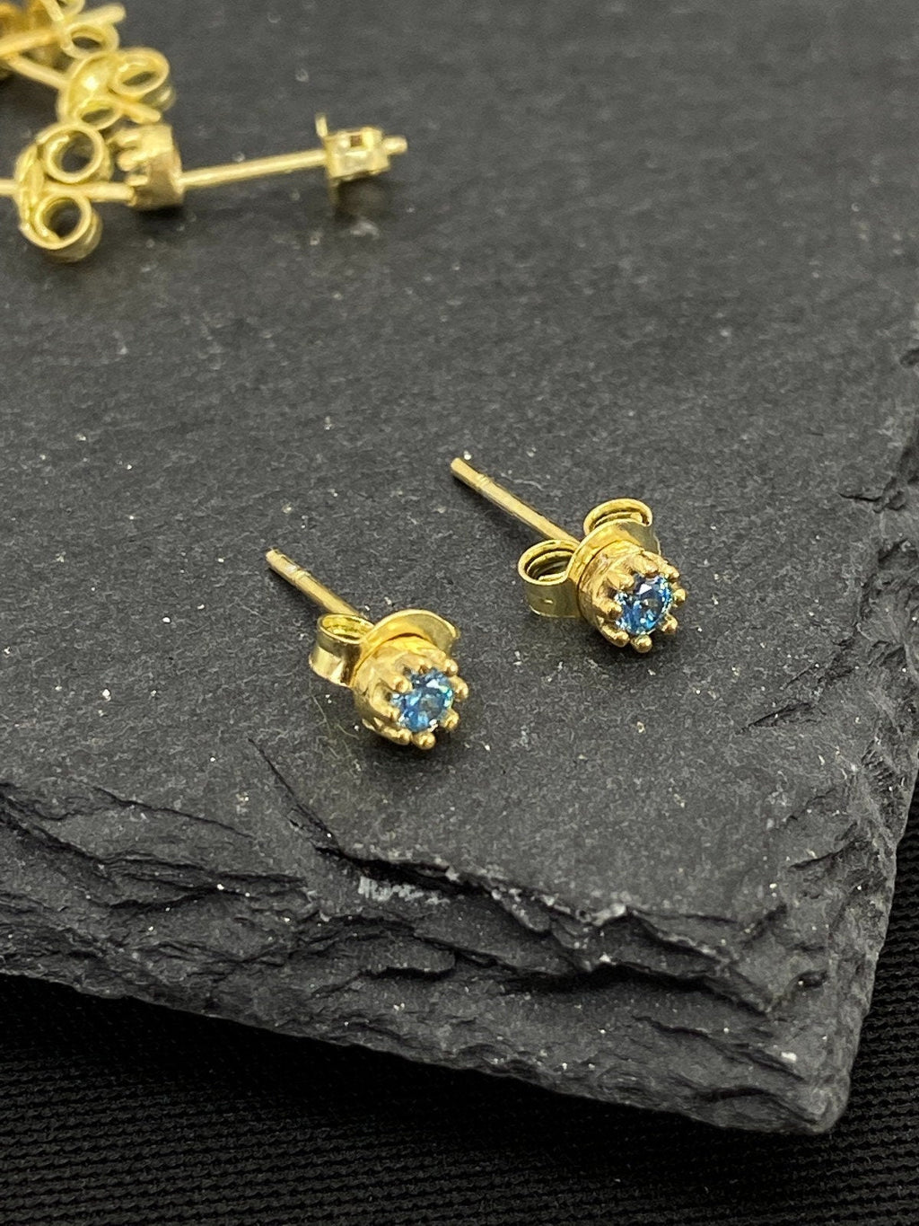 Birthstone Stud Earrings by SilverGoldandRose