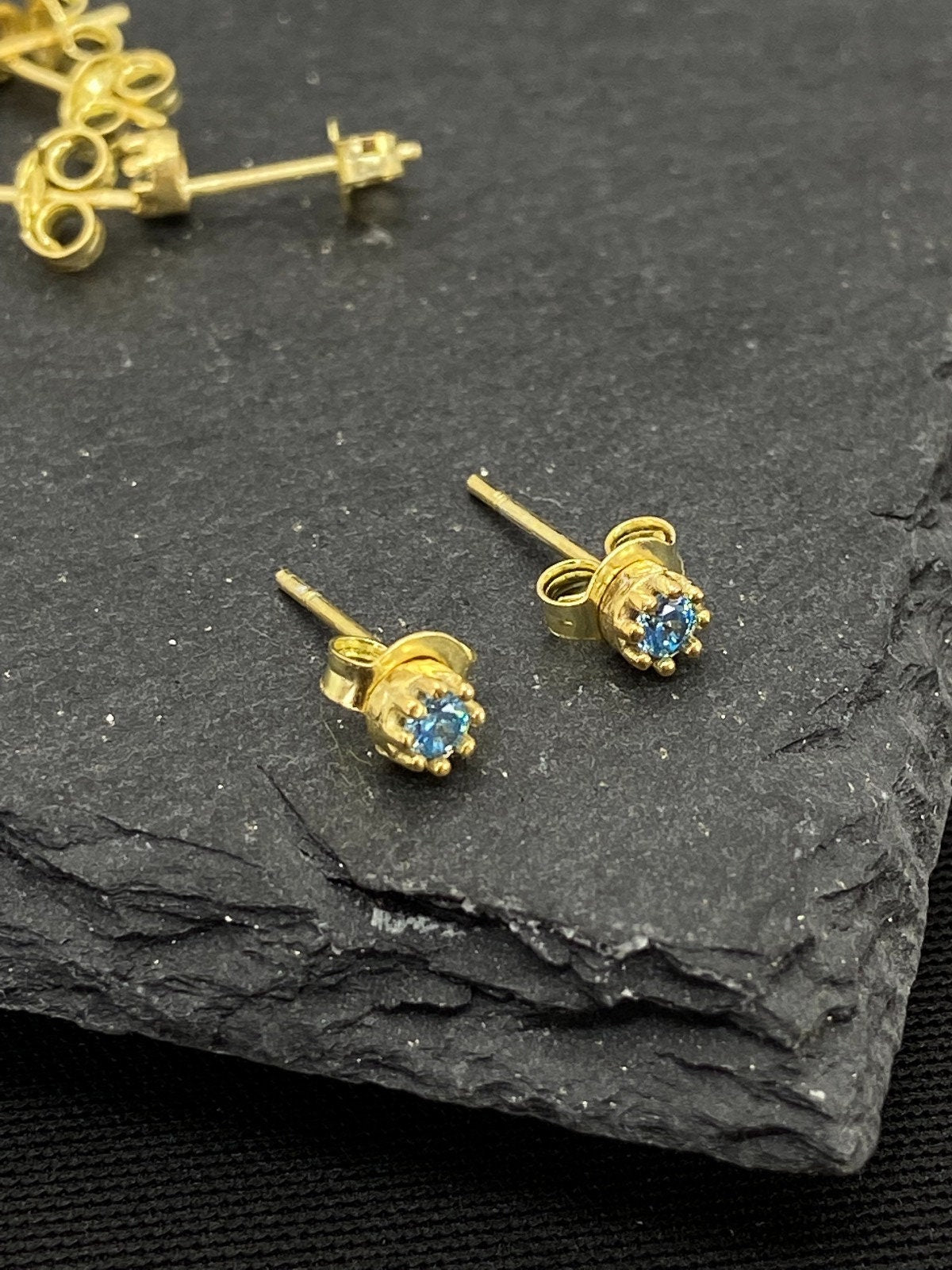 Birthstone Stud Earrings by SilverGoldandRose