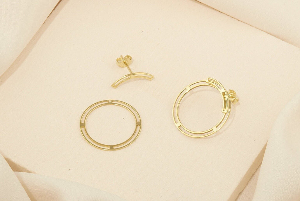 Radiant Glow Round Ear Jacket Earrings - Dazzling Design for Effortless Elegance