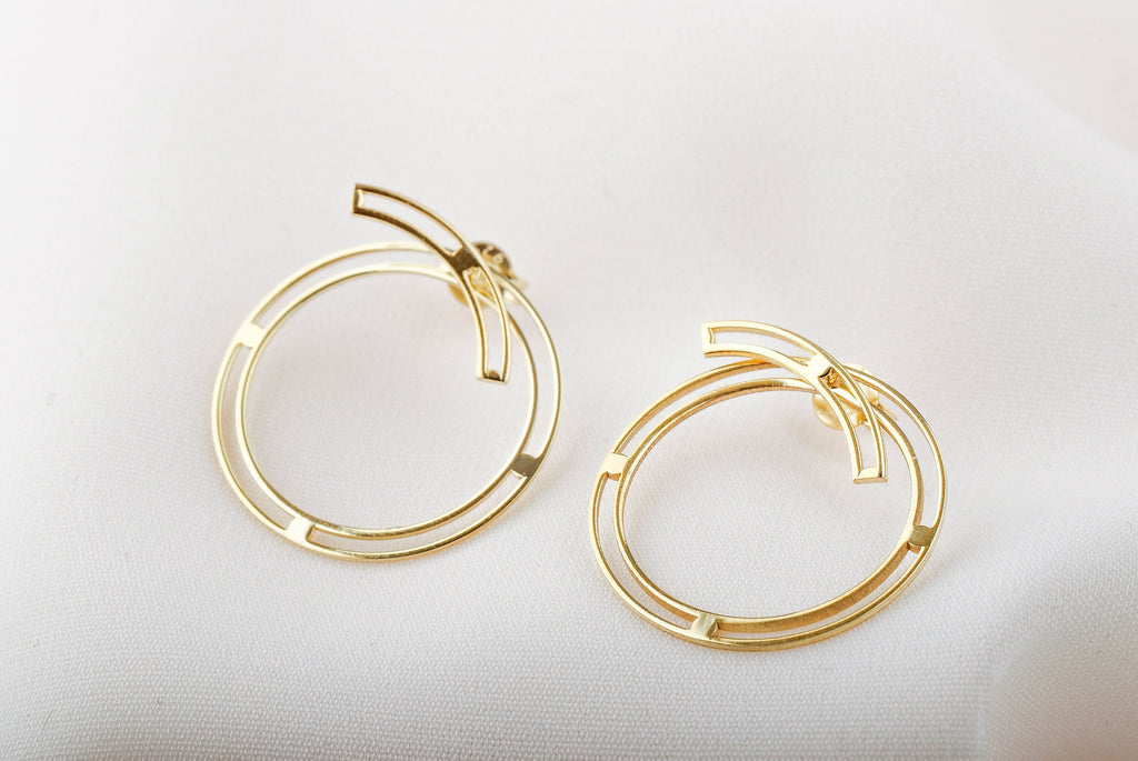 Radiant Glow Round Ear Jacket Earrings - Dazzling Design for Effortless Elegance