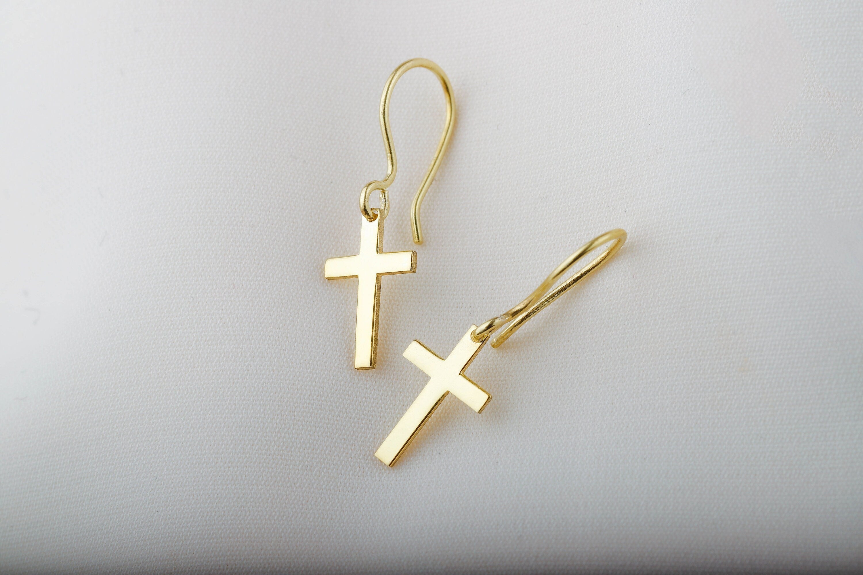 Shimmering 14k Gold Cross Earrings - Dazzling Faith-Inspired Elegance