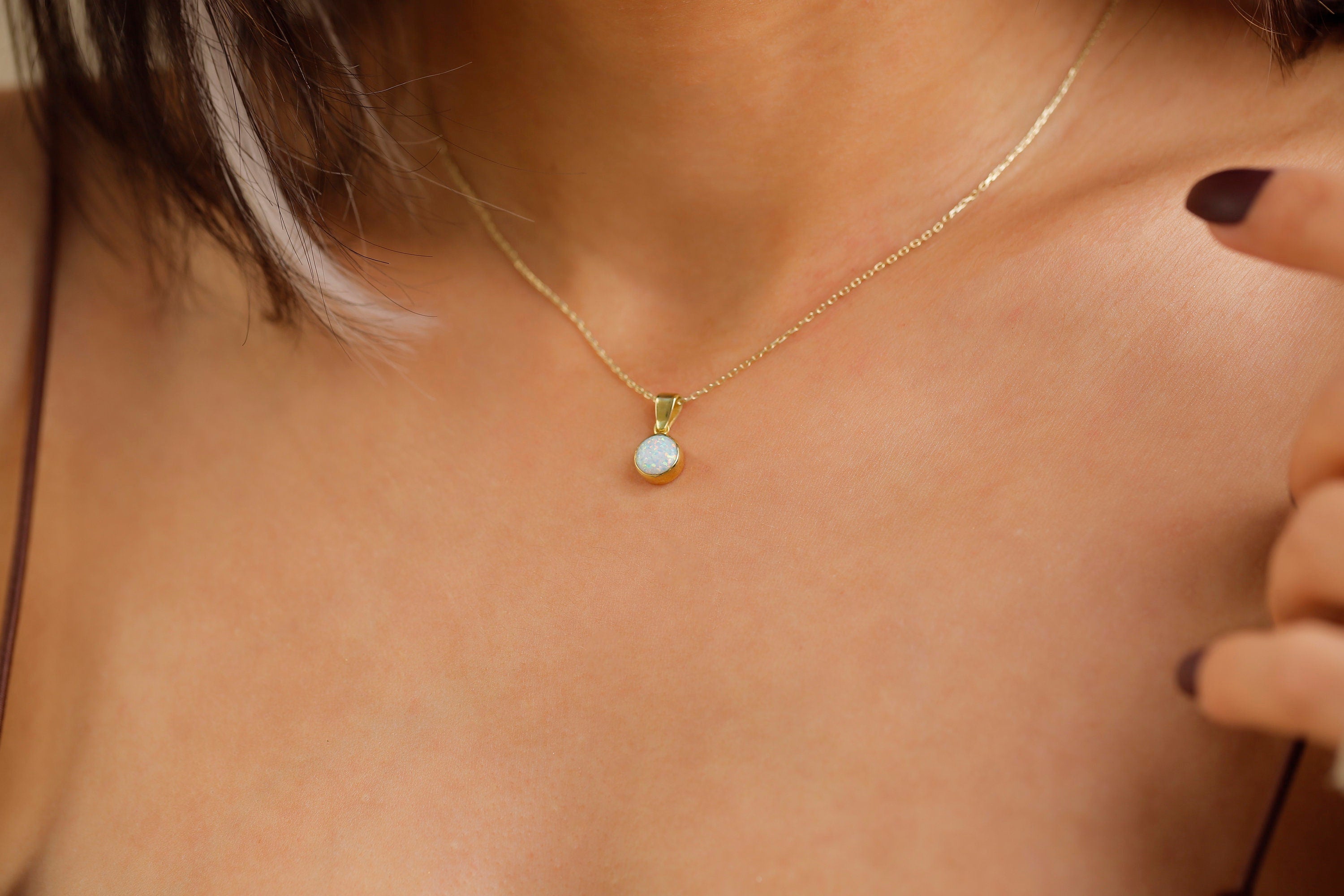 Ethereal Glow White Opal Necklace - Dazzling Gemstone Elegance