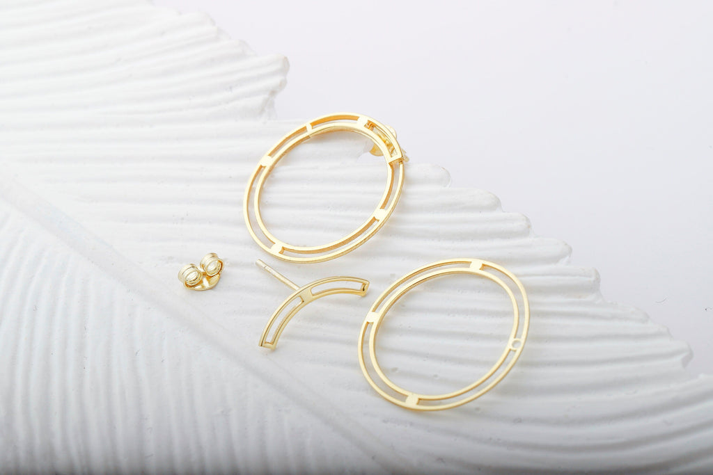 Radiant Glow Round Ear Jacket Earrings - Dazzling Design for Effortless Elegance