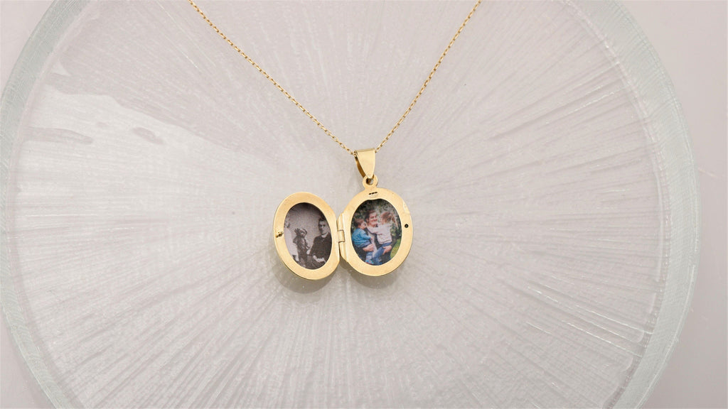 Personalized Silver Photo Locket Necklace