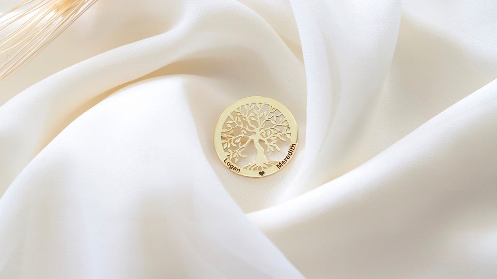 Tree of Life Jewelry Personalized Brooch - Celebrate Your Unique Journey