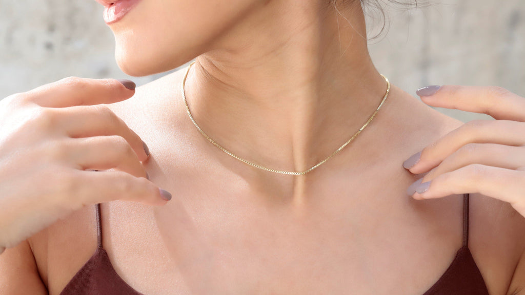 Shimmering 1mm Box Chain Necklace - Dazzling Elegance for Every Occasion