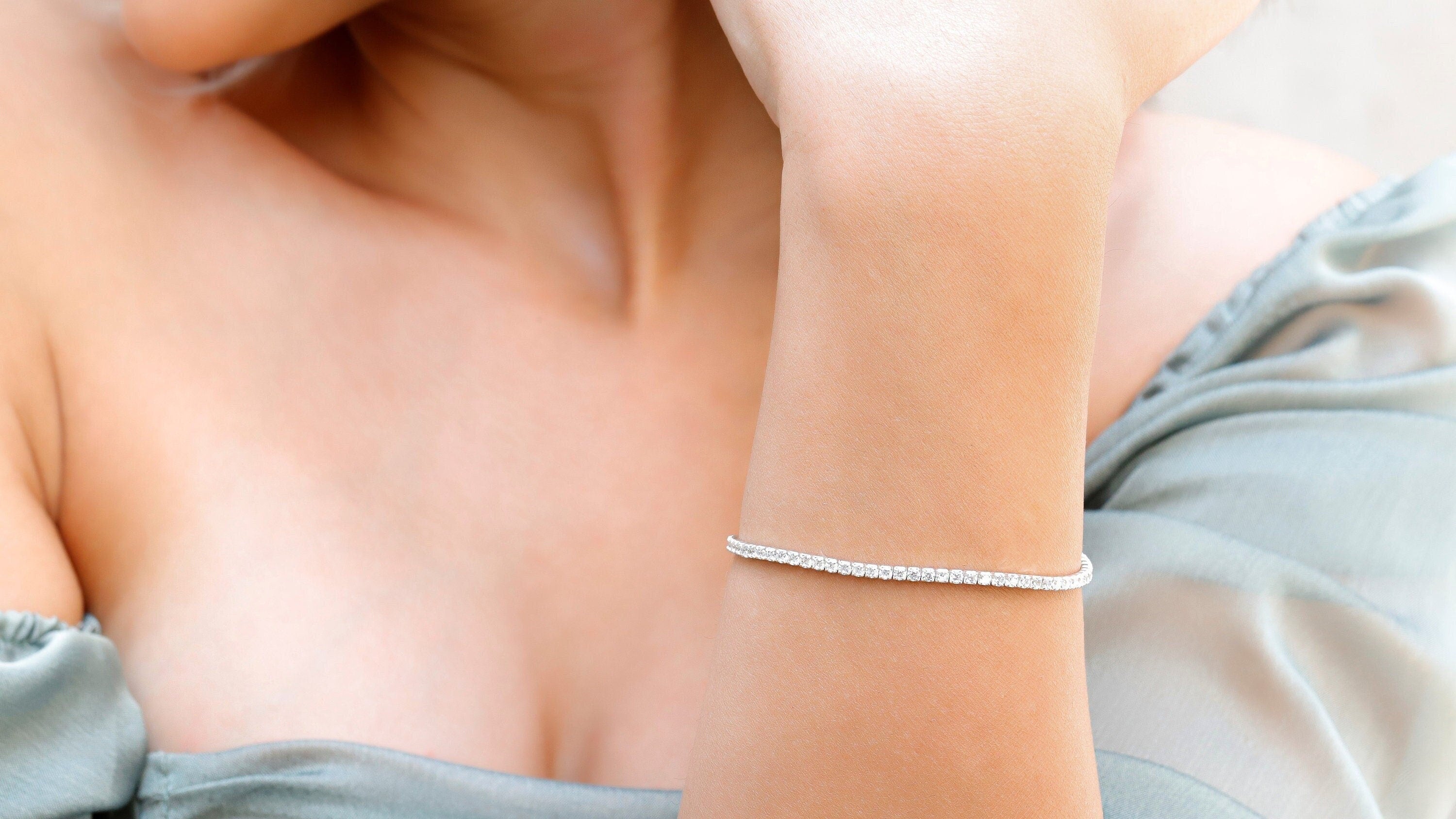 SilverElegance 925 Sterling Silver Tennis Bracelet - Dazzling Shine & Timeless Elegance