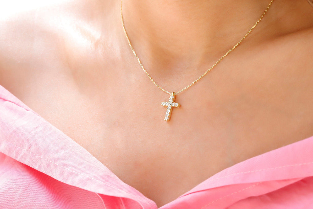 CZ Diamond Cross Necklace in 925 Sterling Silver