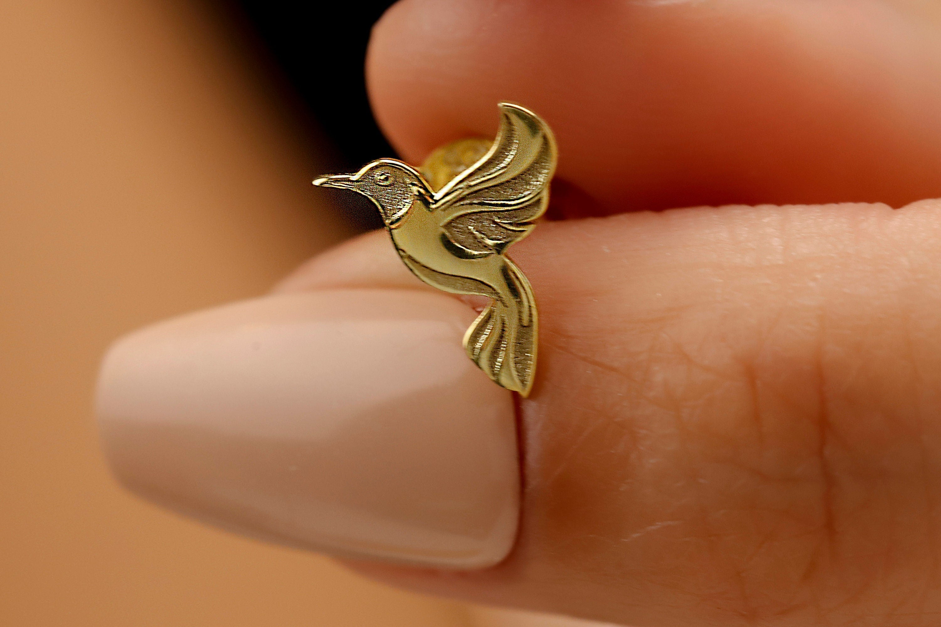 Hummingbird Earrings - Elegant Golden Bird Jewelry, Symbol of Love & Beauty, Perfect Gift for Animal Lovers in Gold, Silver & Rose