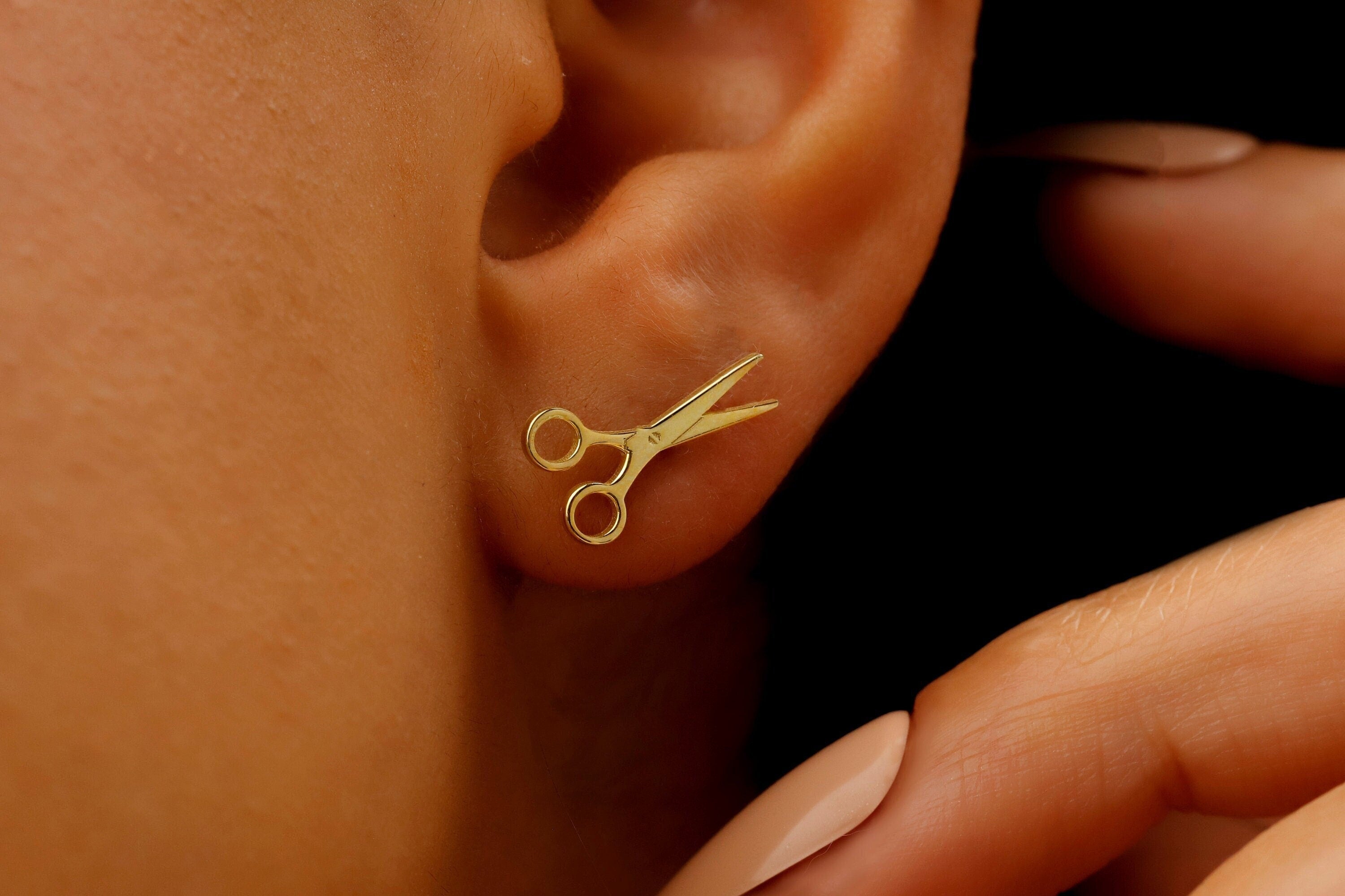 Scissor Stud Earrings for Sapphic Pride | Tiny Lesbian Jewelry for WLW & LGBTQ+ Celebration
