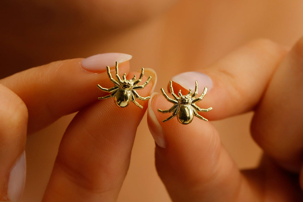 Spider Earrings - Dazzling Silver & Gold Variants for a Bold Statement