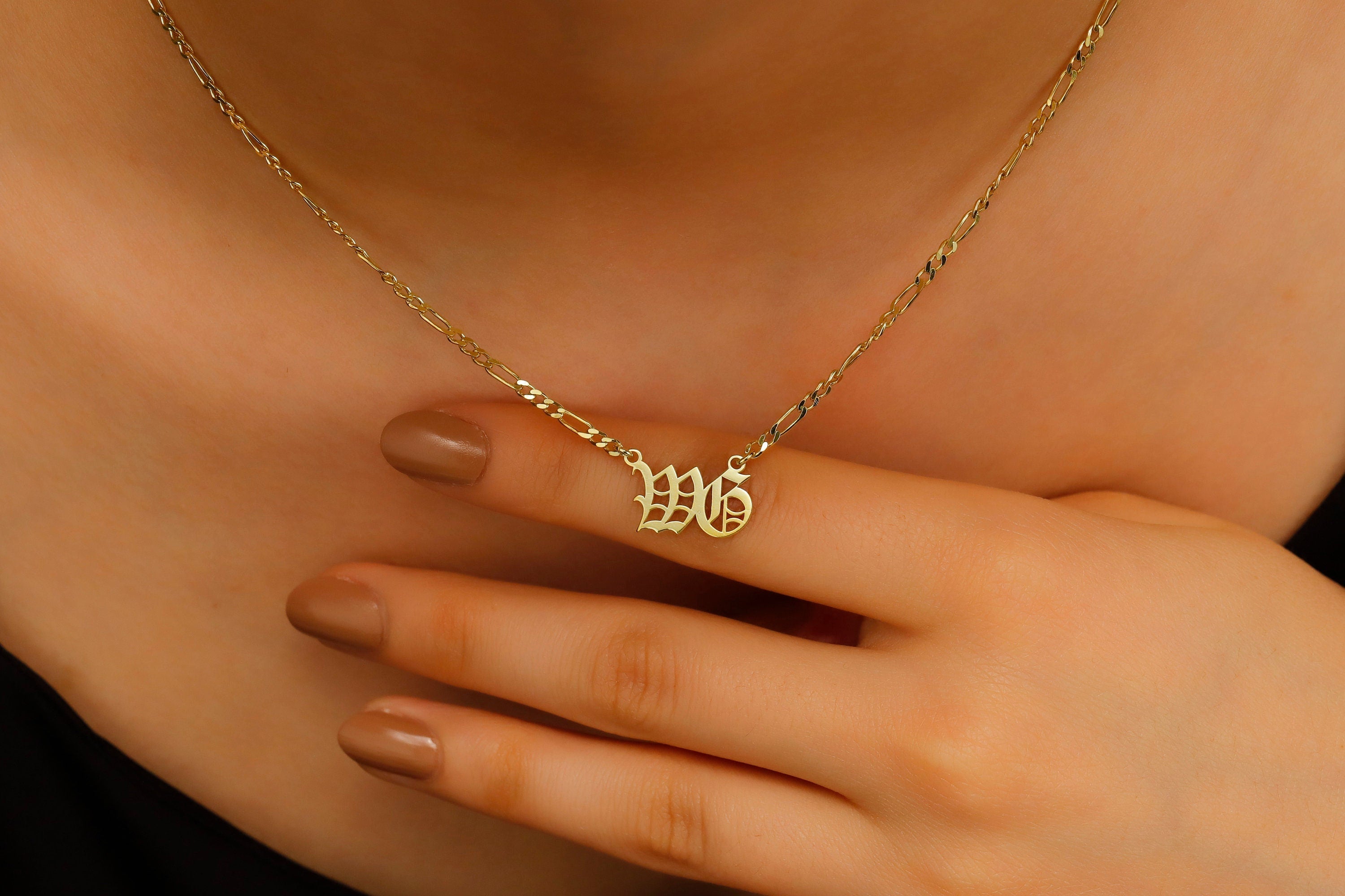 Elegant Initial Necklace with Figaro Chain - Personalize Your Style