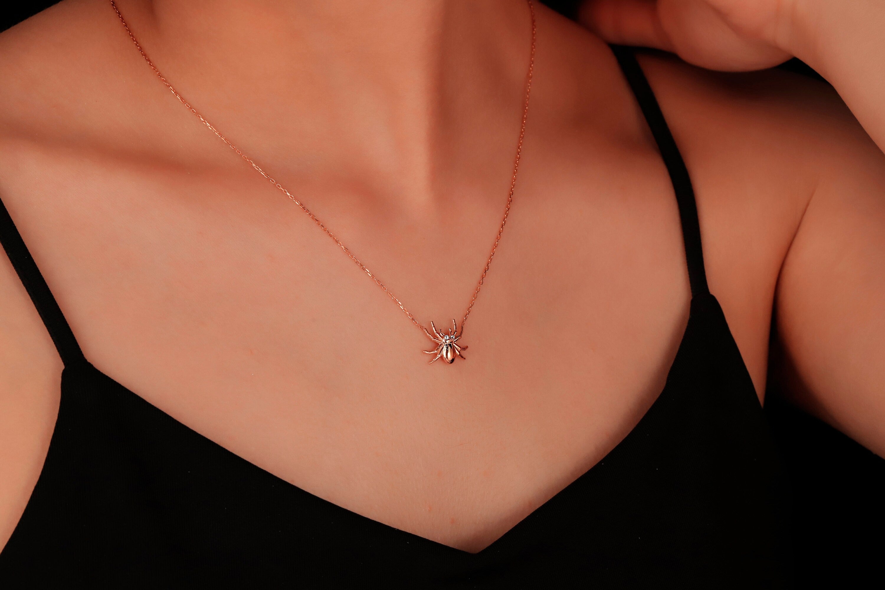 Gothic Realistic 3D Spider Necklace - Dainty 925 Sterling Silver Bug Jewelry for a Unique Statement