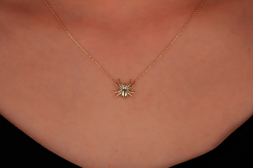 Gothic Realistic 3D Spider Necklace - Dainty 925 Sterling Silver Bug Jewelry for a Unique Statement