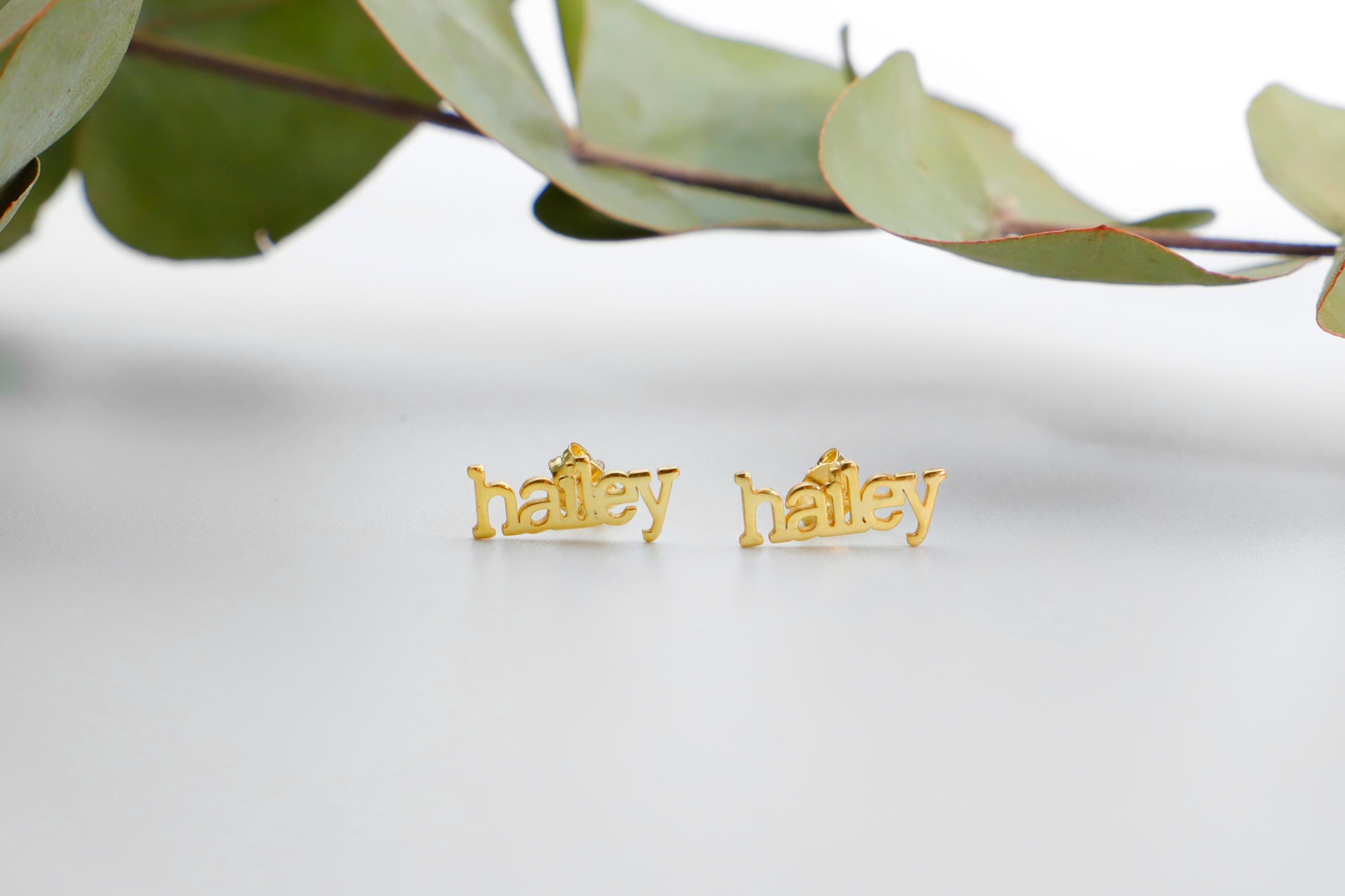 Goldsmith Personalized Gold Name Earrings - Dainty Minimalist Jewelry for Unique Gifting