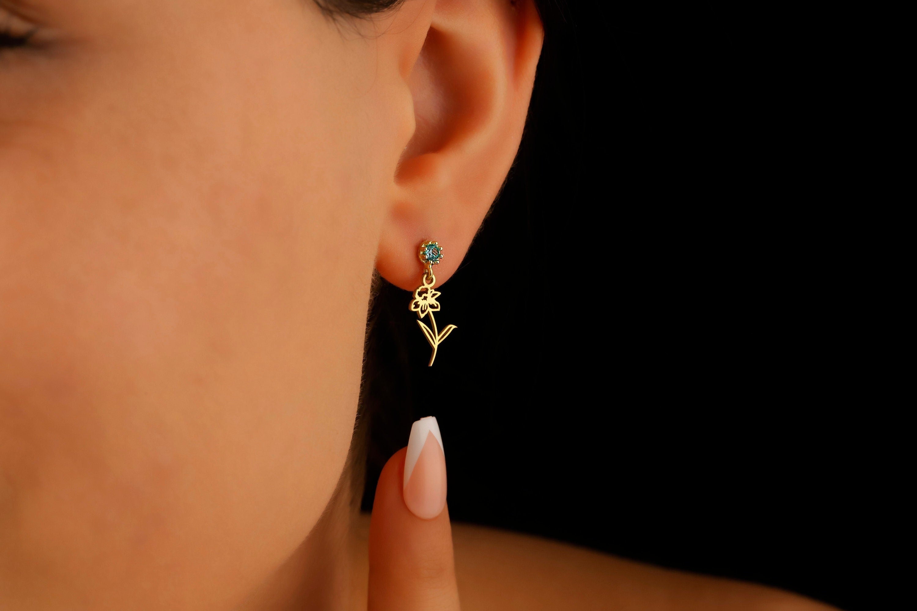 Personalized Birth Month Flower & Birthstone Dangle Earrings