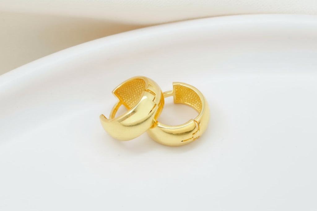 Gold & Glam 18K Gold Chunky Hoop Earrings - Bold Dome Design with 925 Sterling Silver Base