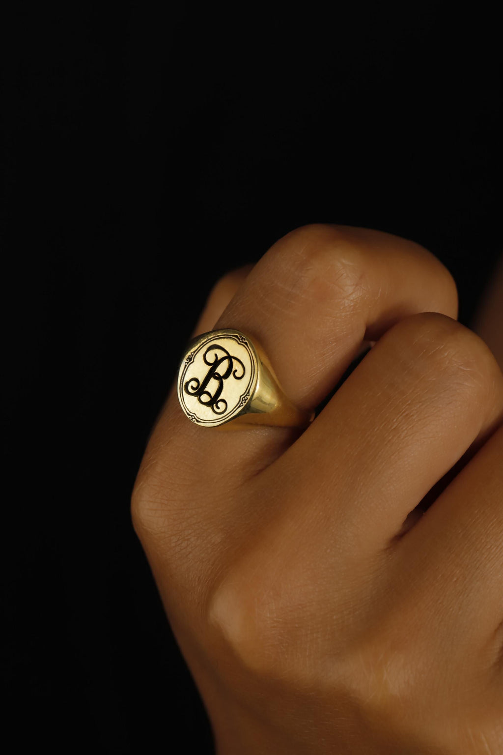 Monogrammed Signet Ring - Personalized Elegance for a Unique You