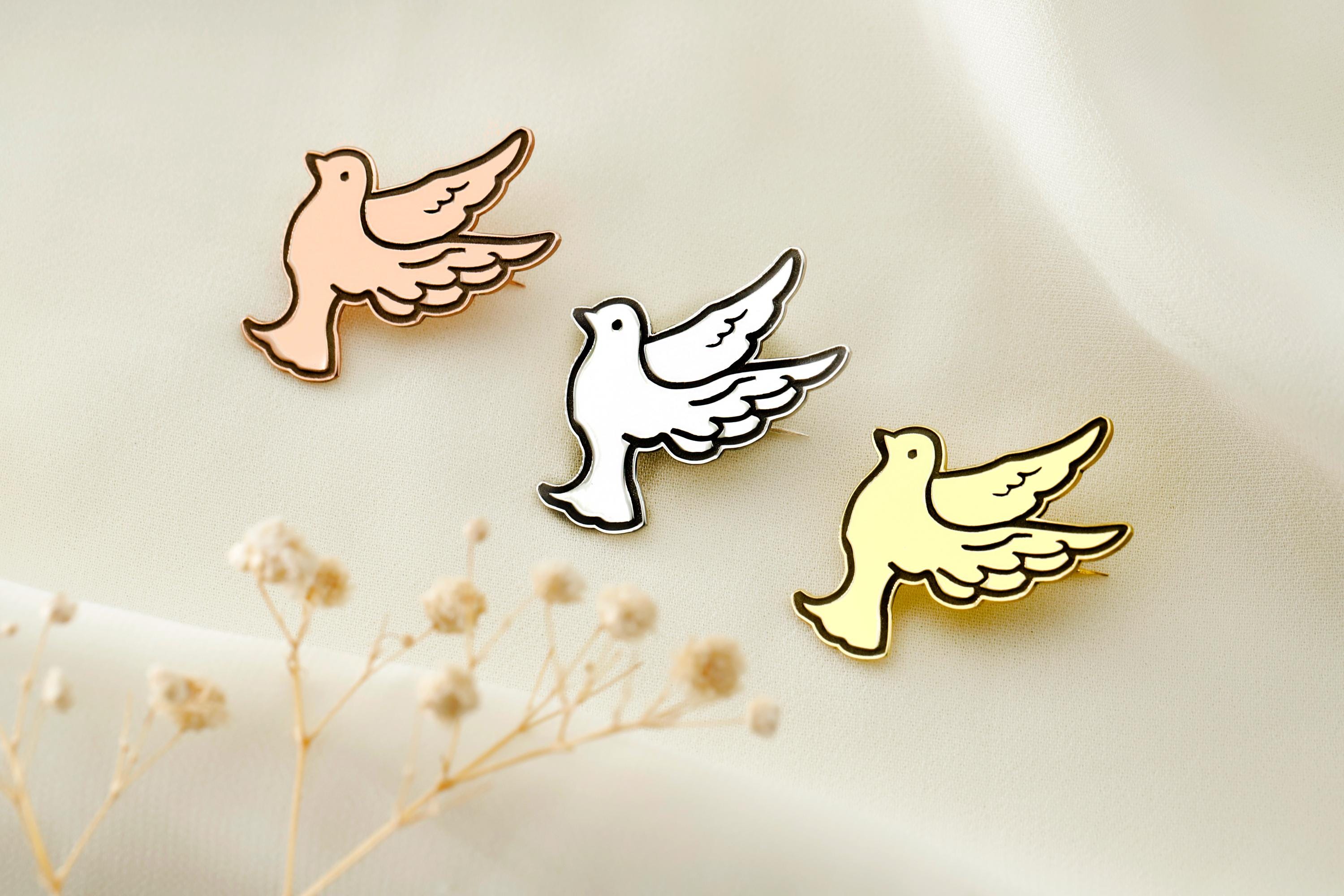 Pigeon Brooch - Inspirational Bird Lapel Pin for Bird Lovers - Unique Peace Dove Jewelry