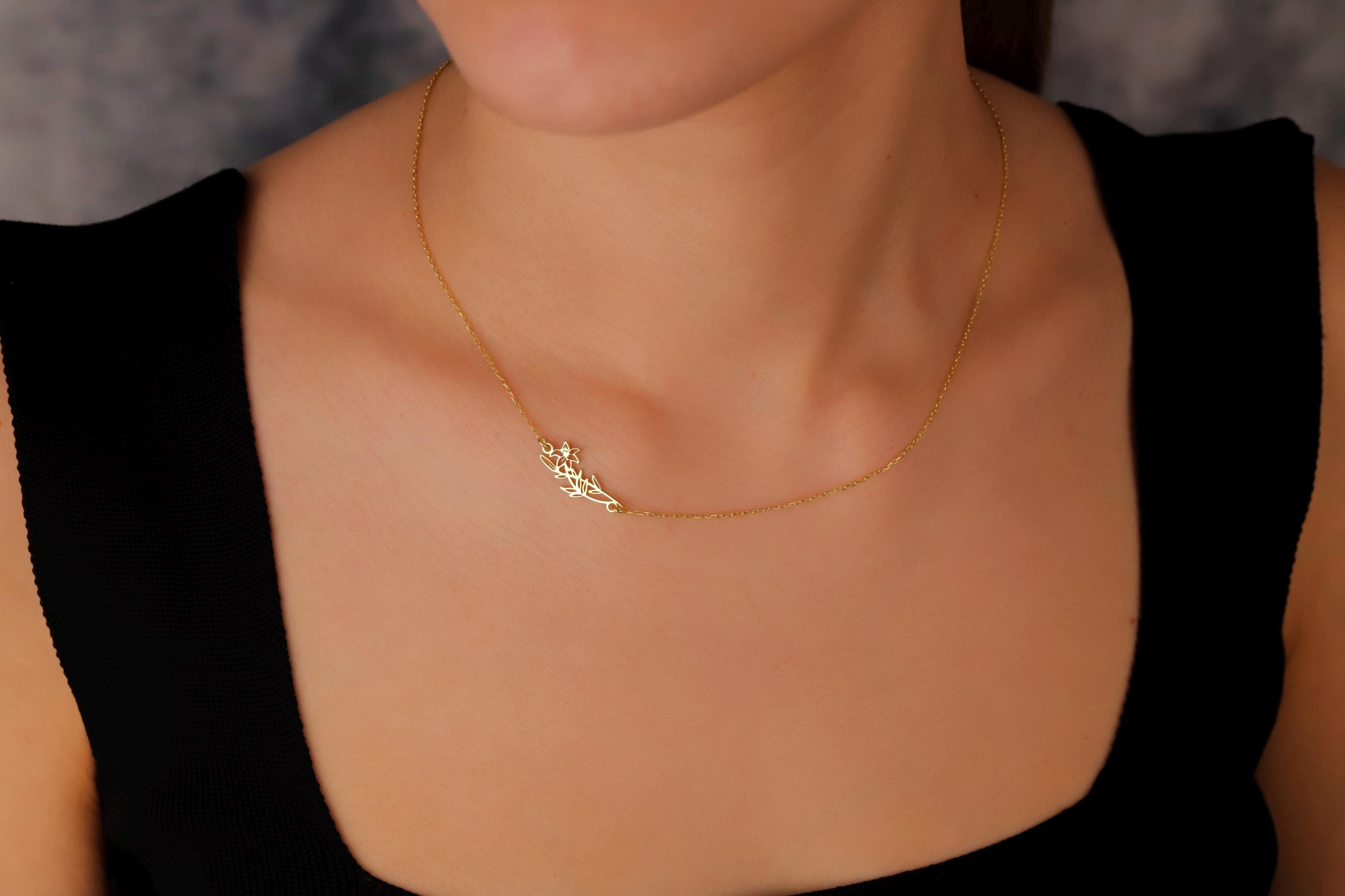 Personalized Sideways Birth Flower Necklace in 925 Sterling Silver