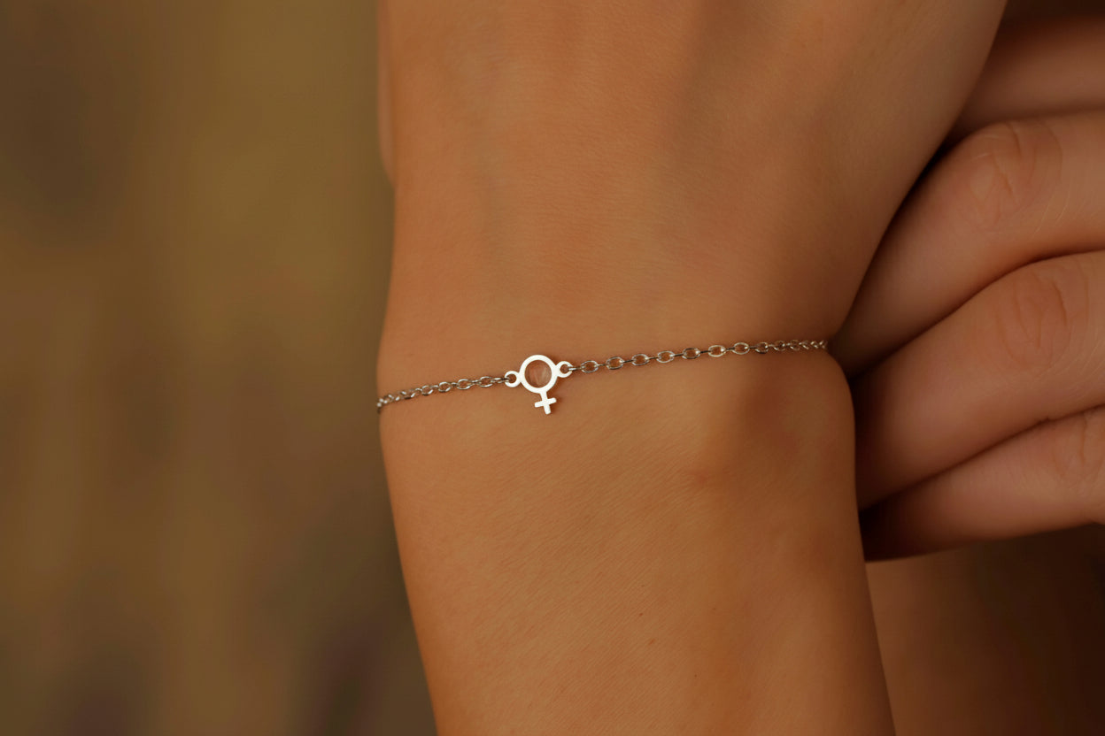 Celestial Gems Zodiac Constellation Bracelet | Personalized Astrology Jewelry for Astrology Lovers