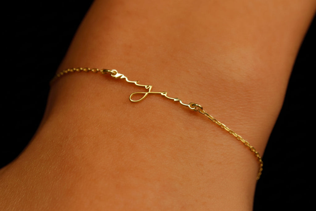 Dazzling Dreams Name Bracelet - Dainty Custom Jewelry for Her