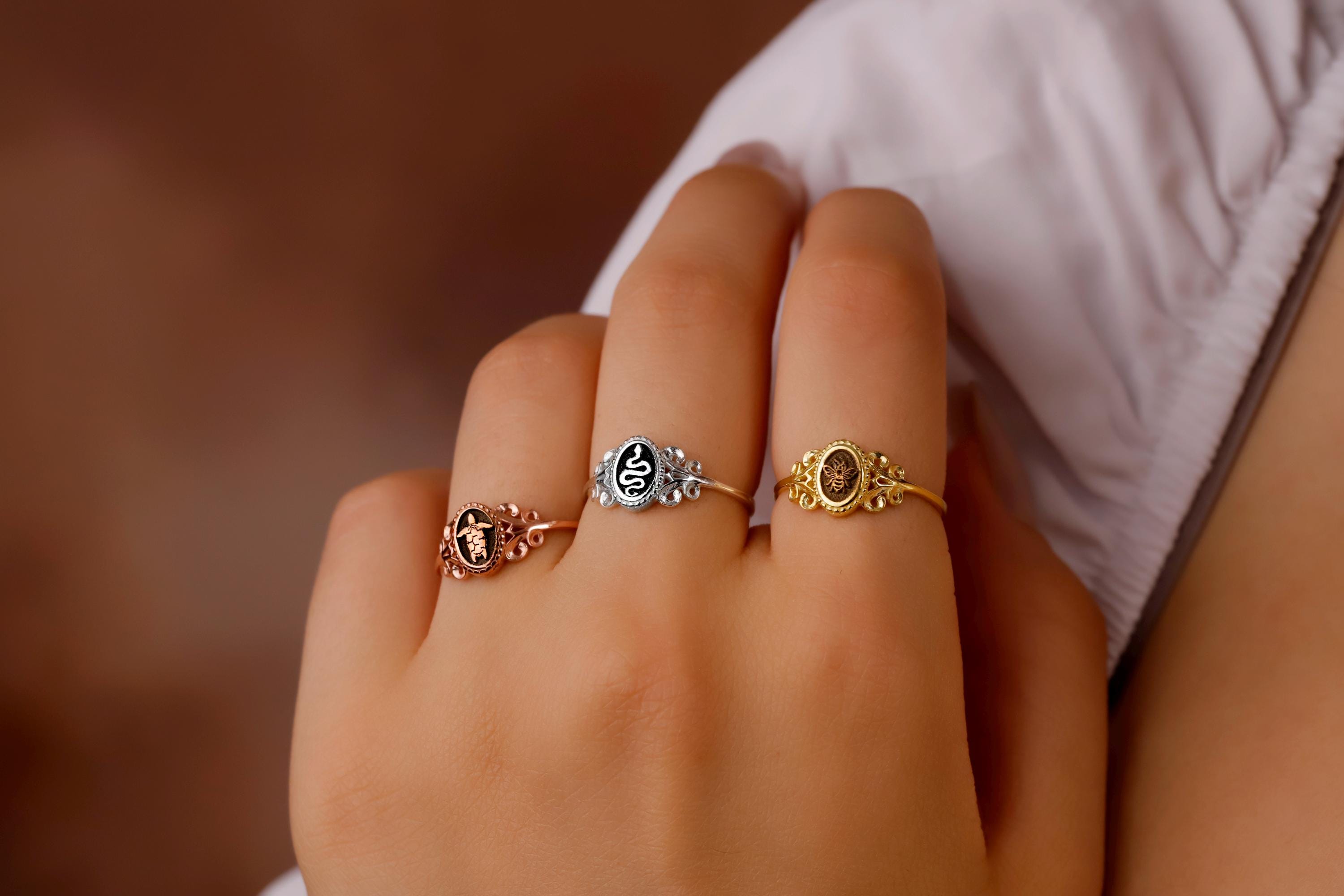 Turtle Love Sterling Silver Ring - Dazzling Design for Ocean Enthusiasts