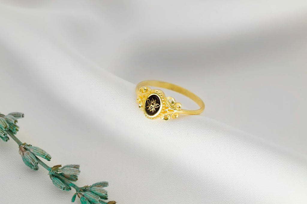 Turtle Love Sterling Silver Ring - Dazzling Design for Ocean Enthusiasts