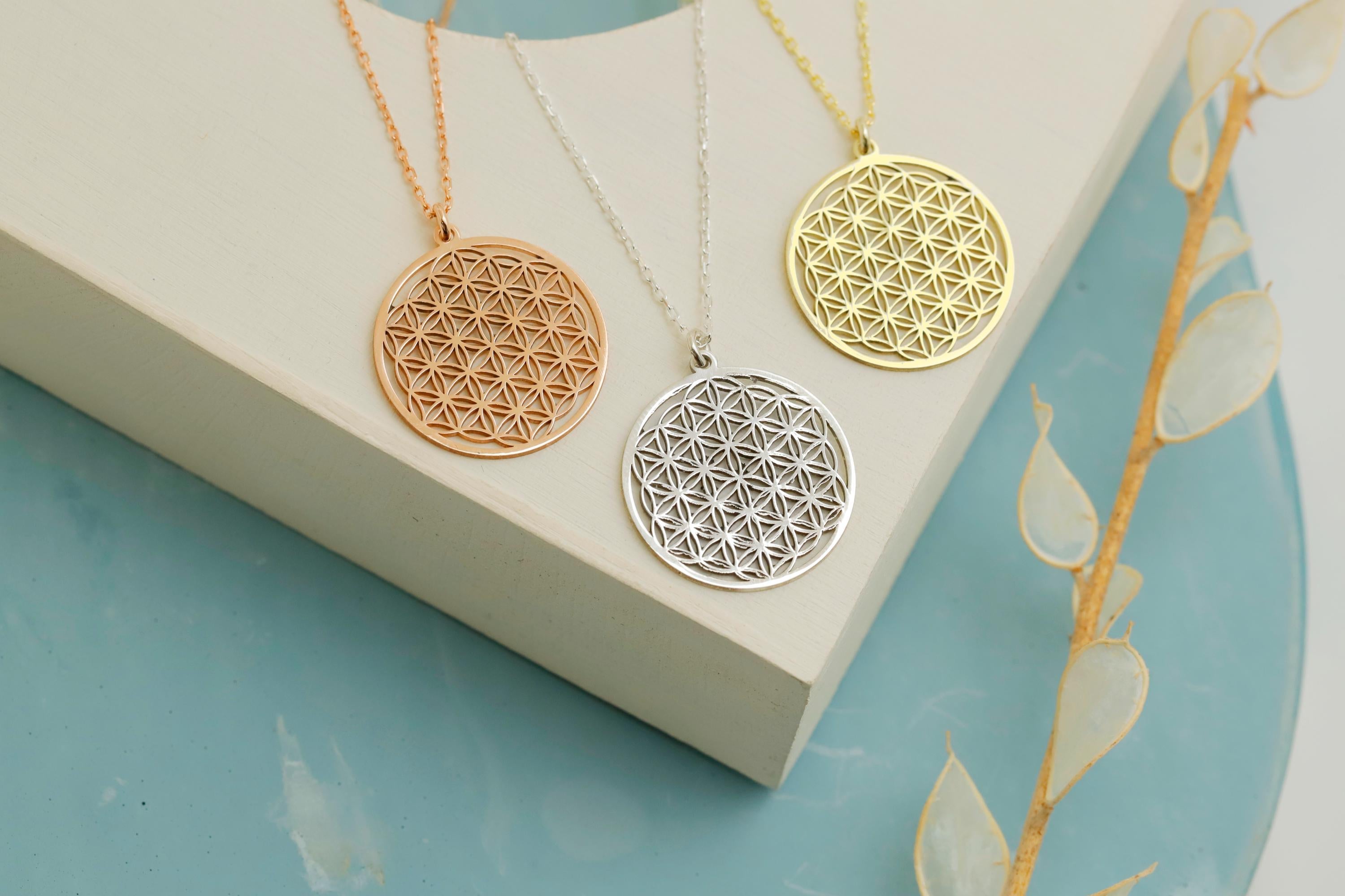 Life Harmony Flower of Life Pendant Necklace - Radiate Positive Energy and Connection