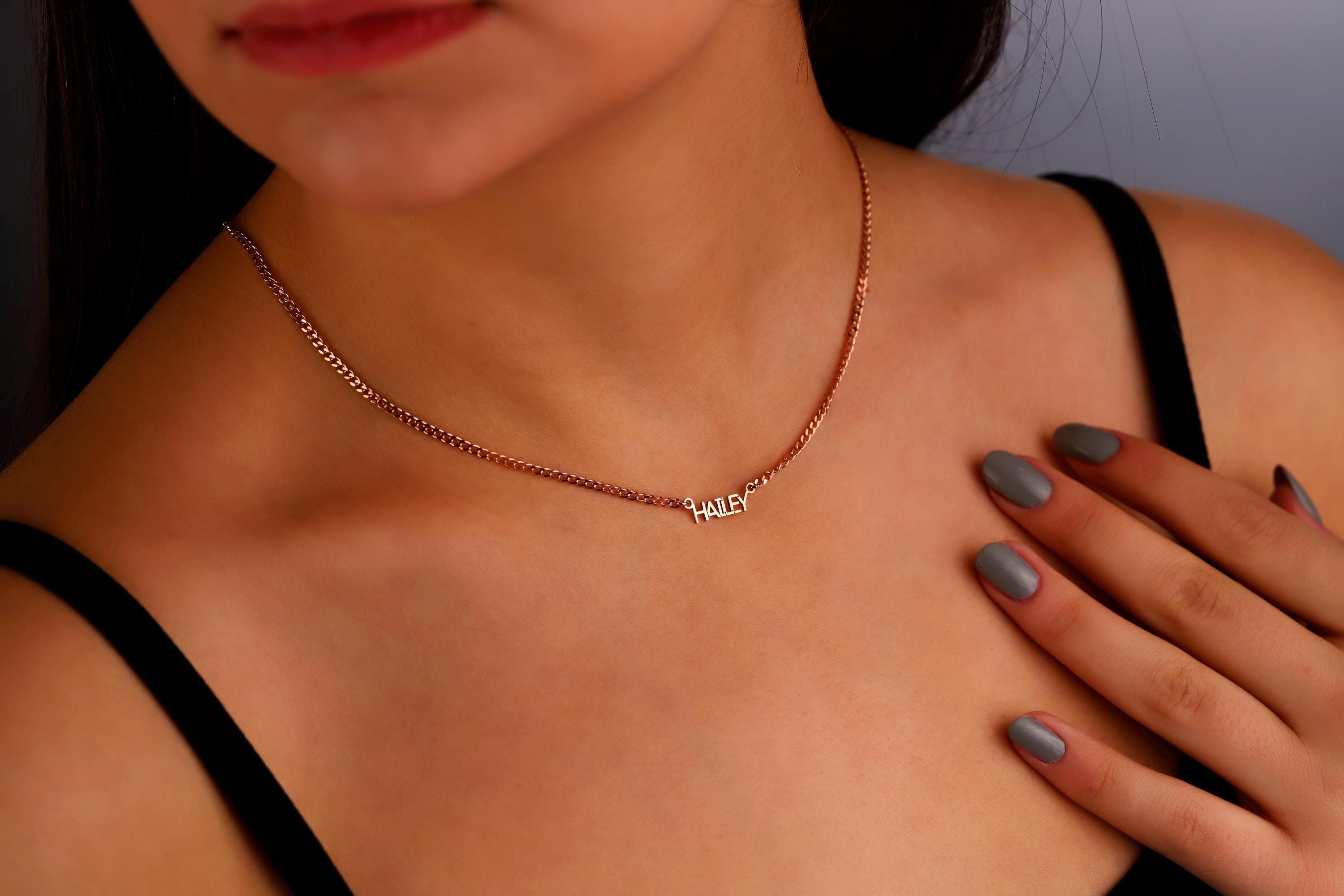Intertwined Elegance Name Necklace in Silver, Gold, and Rose