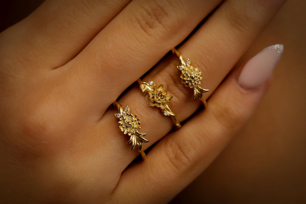 Personalized Birth Month Flower Rings – Celebrate Your Unique Story with Meaningful Floral Designs
