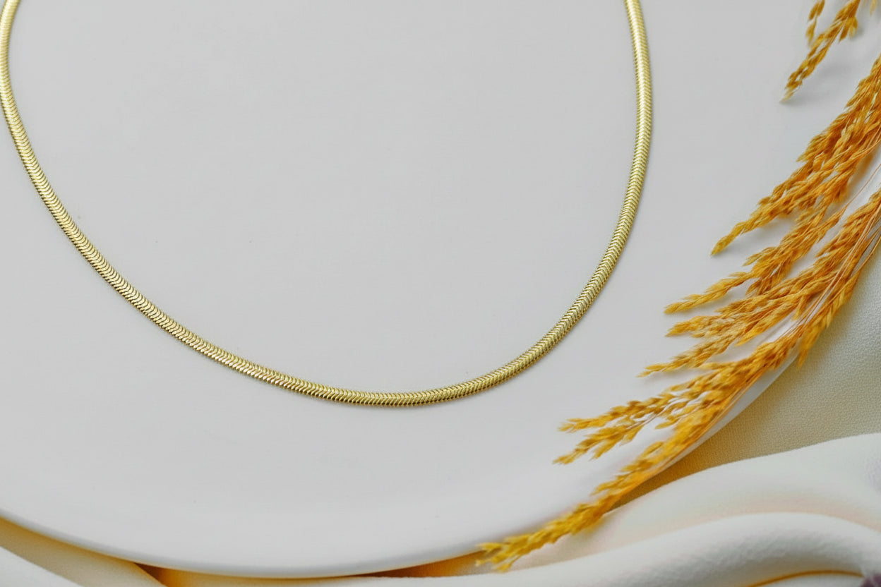 Shimmering Dainty Snake Chain Necklace - Elegant Italian Design in Silver, Gold & Rose Gold