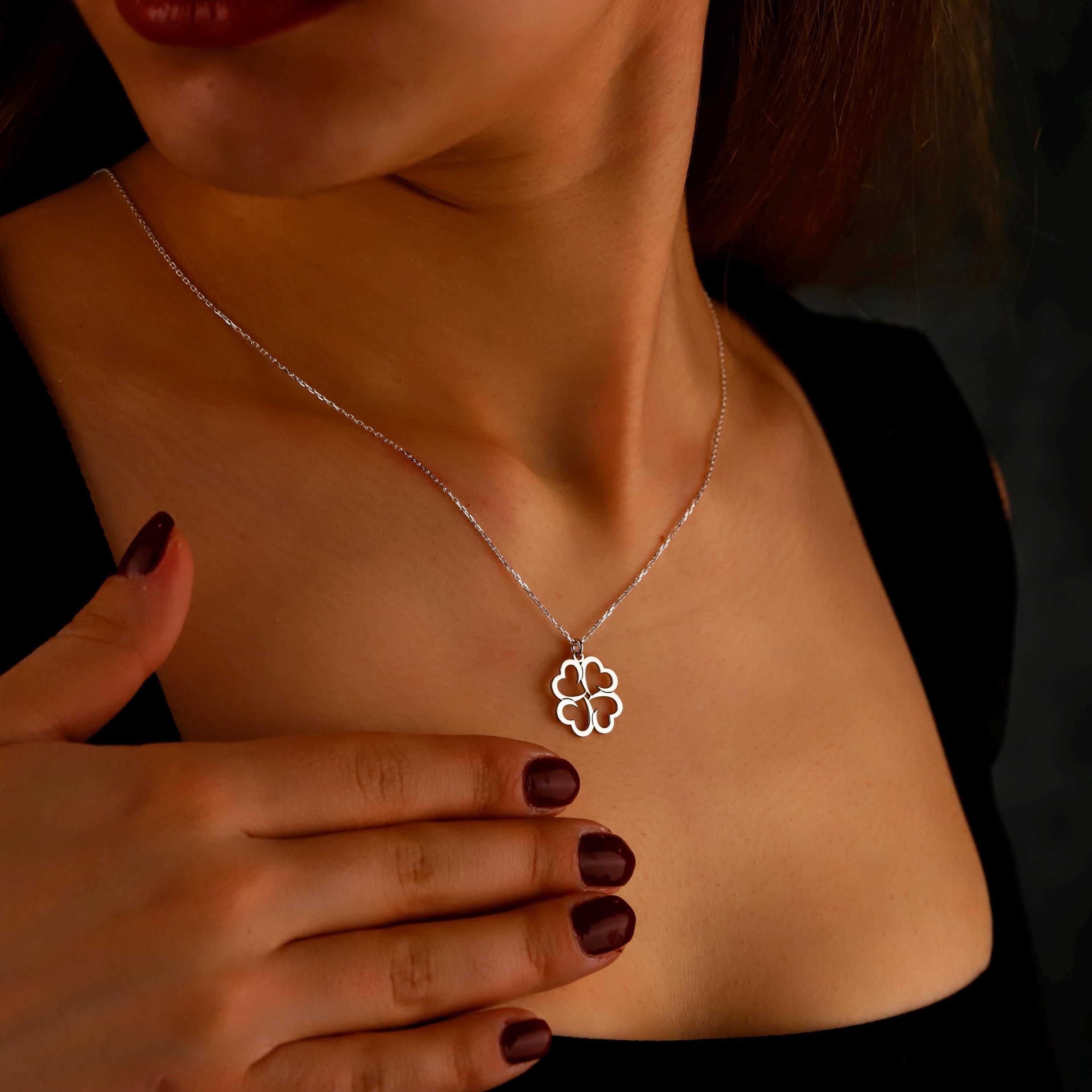 Lucky Four Leaf Clover Necklace in 925 Sterling Silver