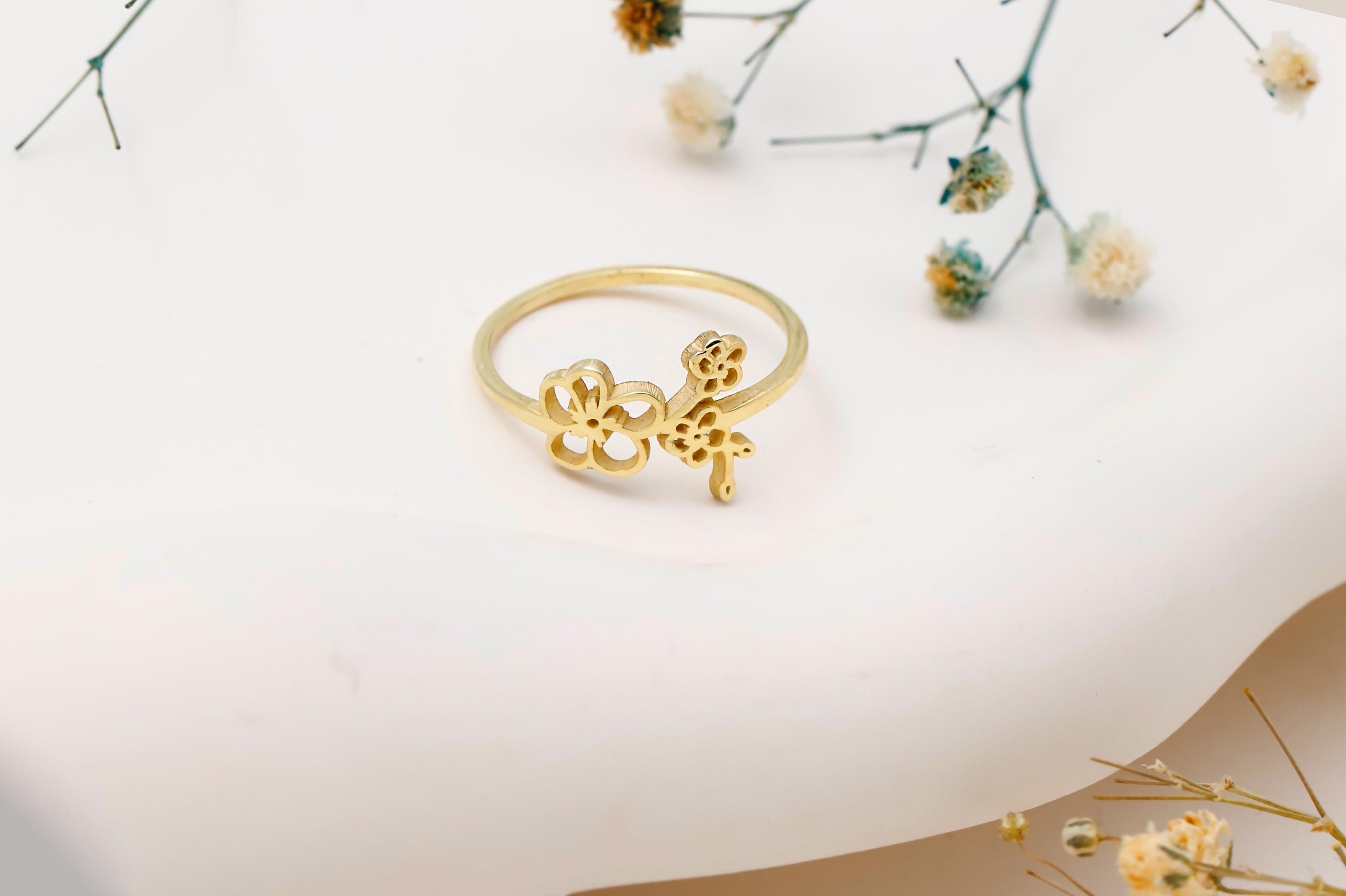 Personalized Birth Flower Ring | Custom Sterling Silver Floral Jewelry by SilverGoldandRose