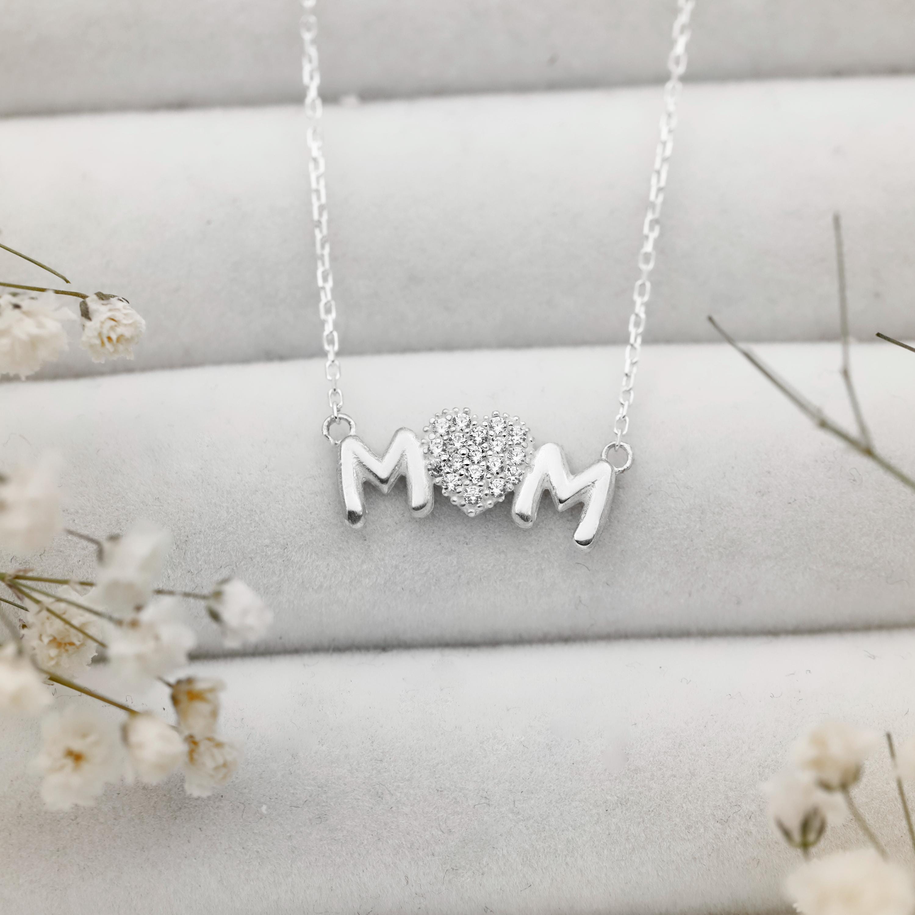 Mama Silver Pendant Necklace | 925 Sterling Silver | Heartfelt Gift for Moms