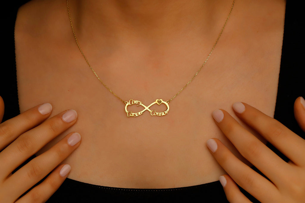 Infinity Name Necklace with Heart - Personalized Sterling Silver Jewelry